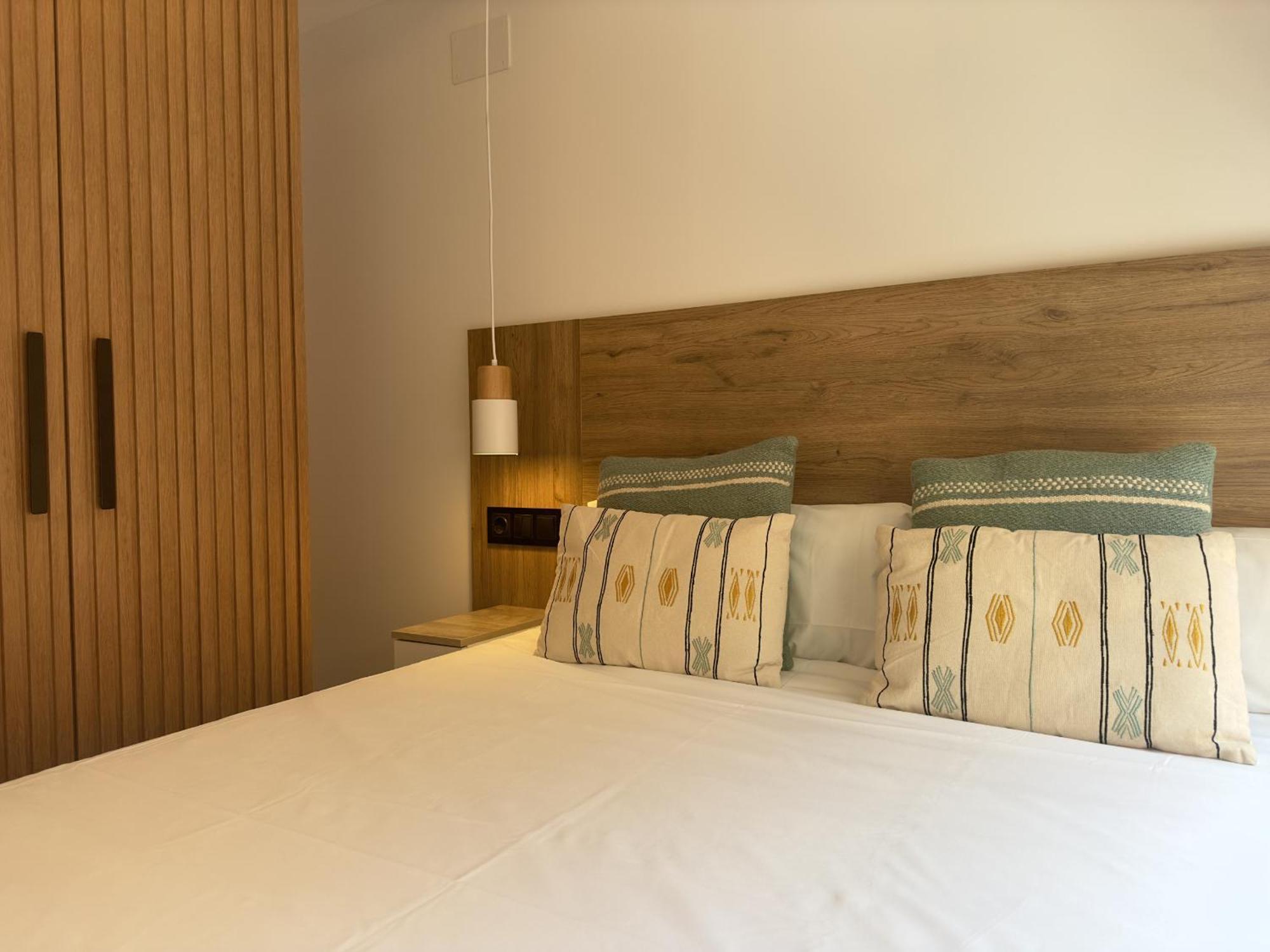 Irreverents Suites Málaga Extérieur photo