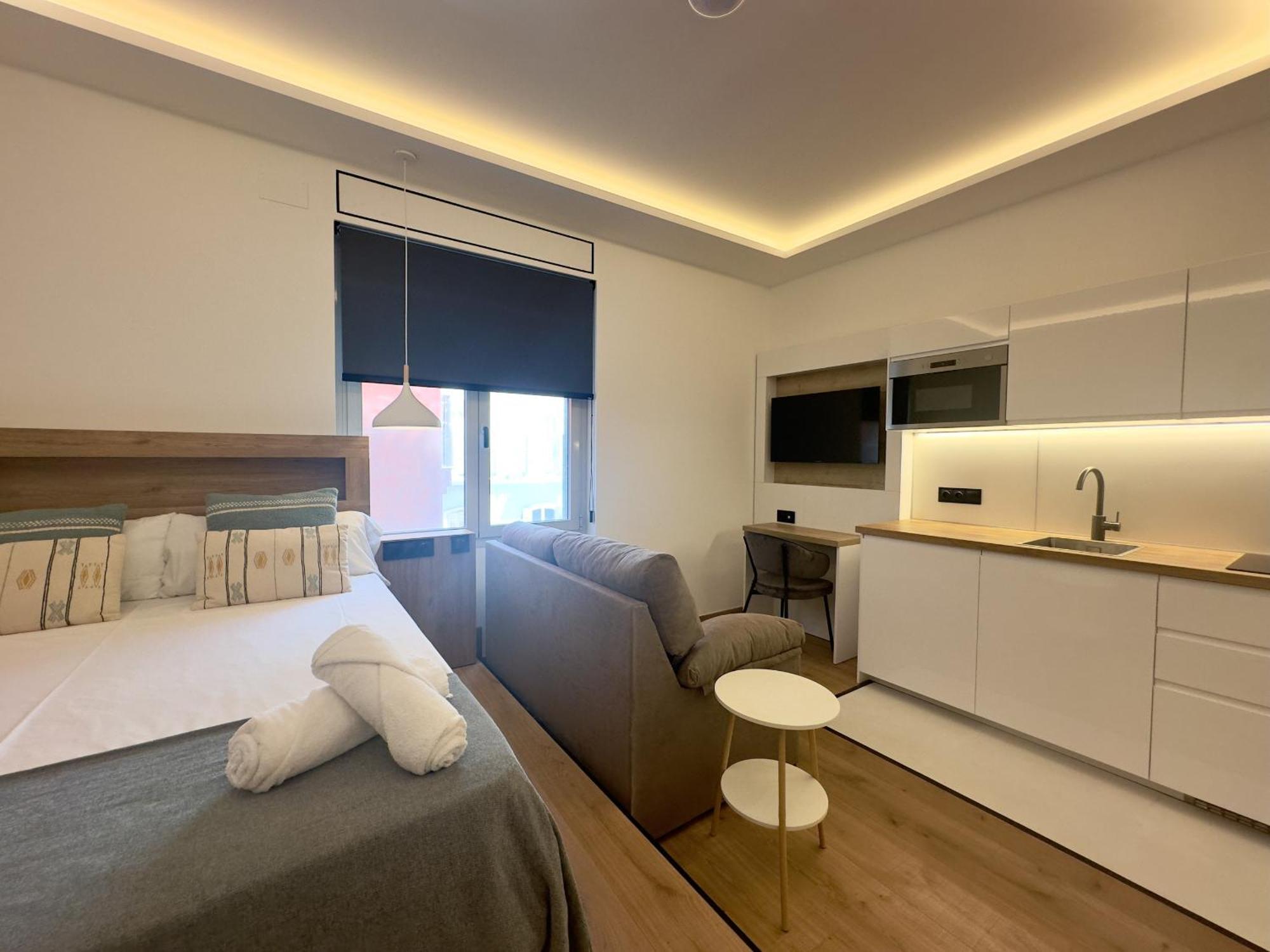 Irreverents Suites Málaga Extérieur photo